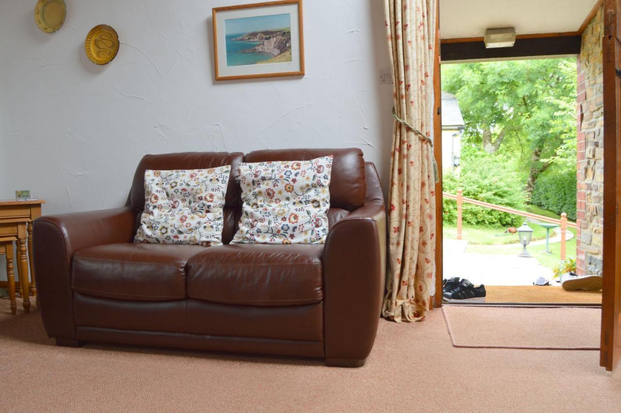 Shipload Cottage Hartland Luaran gambar