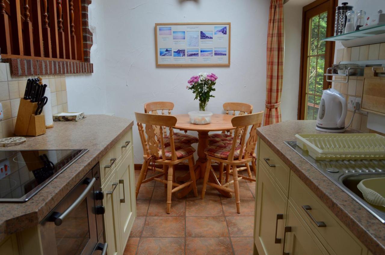 Shipload Cottage Hartland Luaran gambar