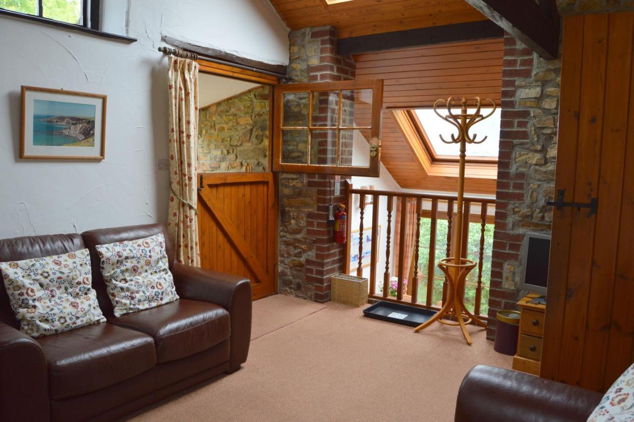Shipload Cottage Hartland Luaran gambar
